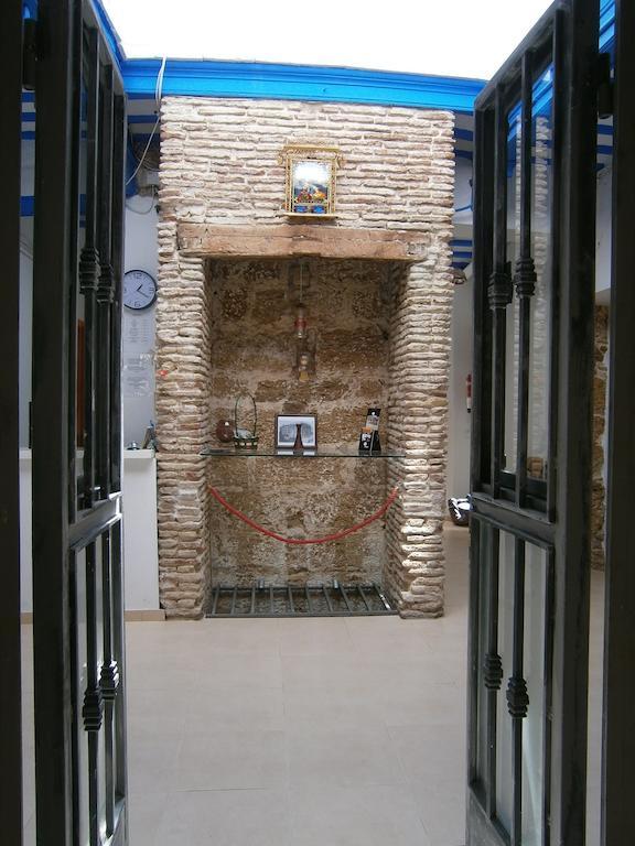 De Cadiz Cadi Hostel מראה חיצוני תמונה