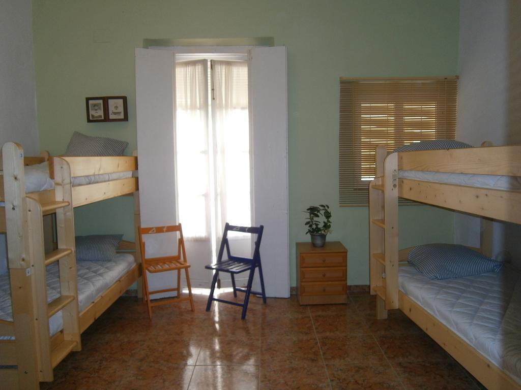 De Cadiz Cadi Hostel מראה חיצוני תמונה