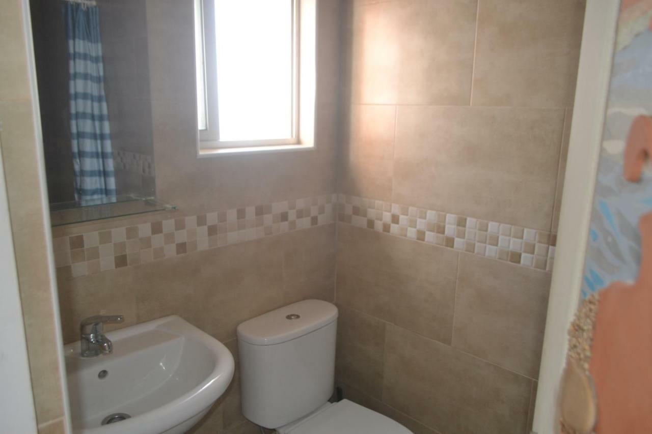 De Cadiz Cadi Hostel מראה חיצוני תמונה